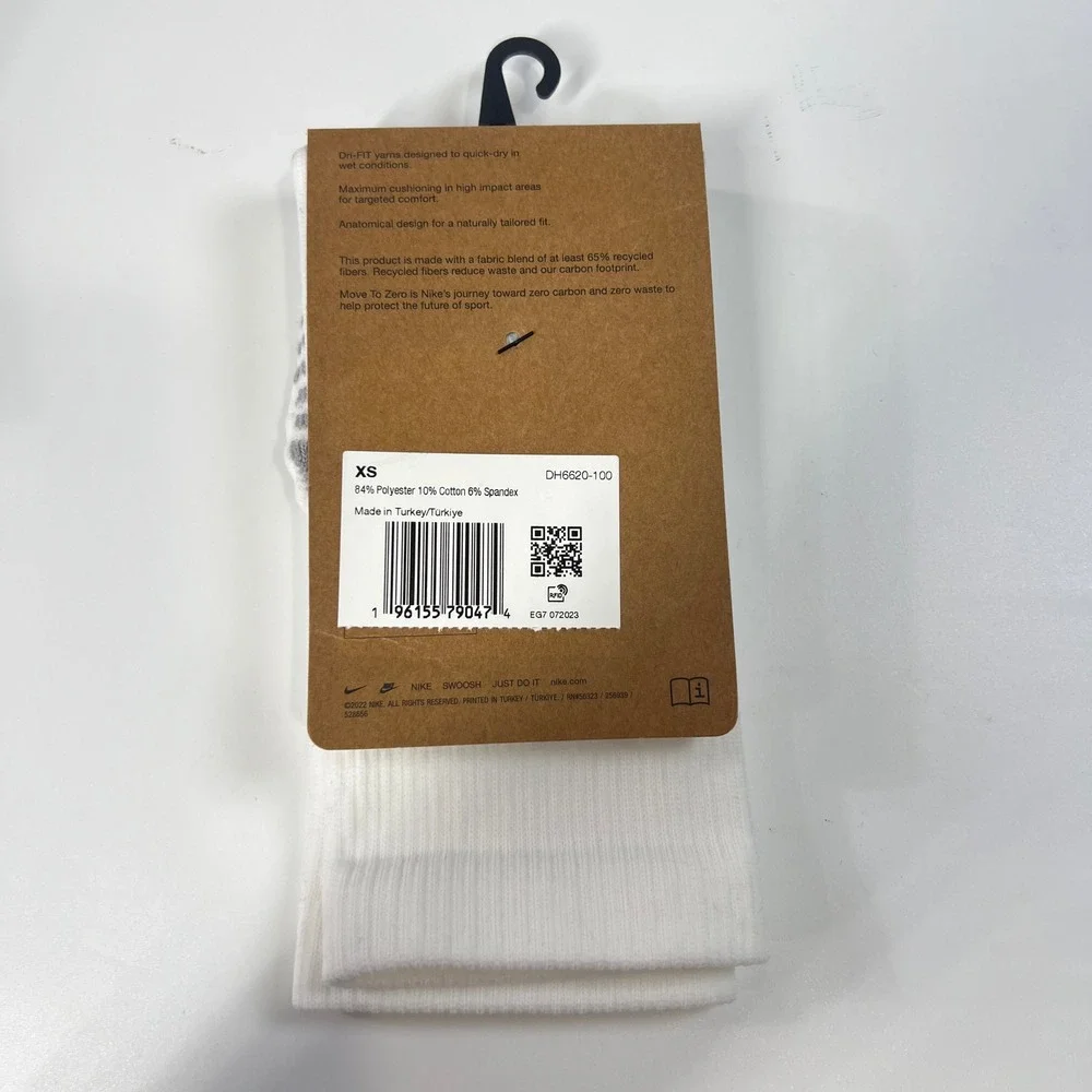Nike Strike Soccer Crew Socks Youth XS‎ 13C-3Y White Black Dri-FIT DH6620-100